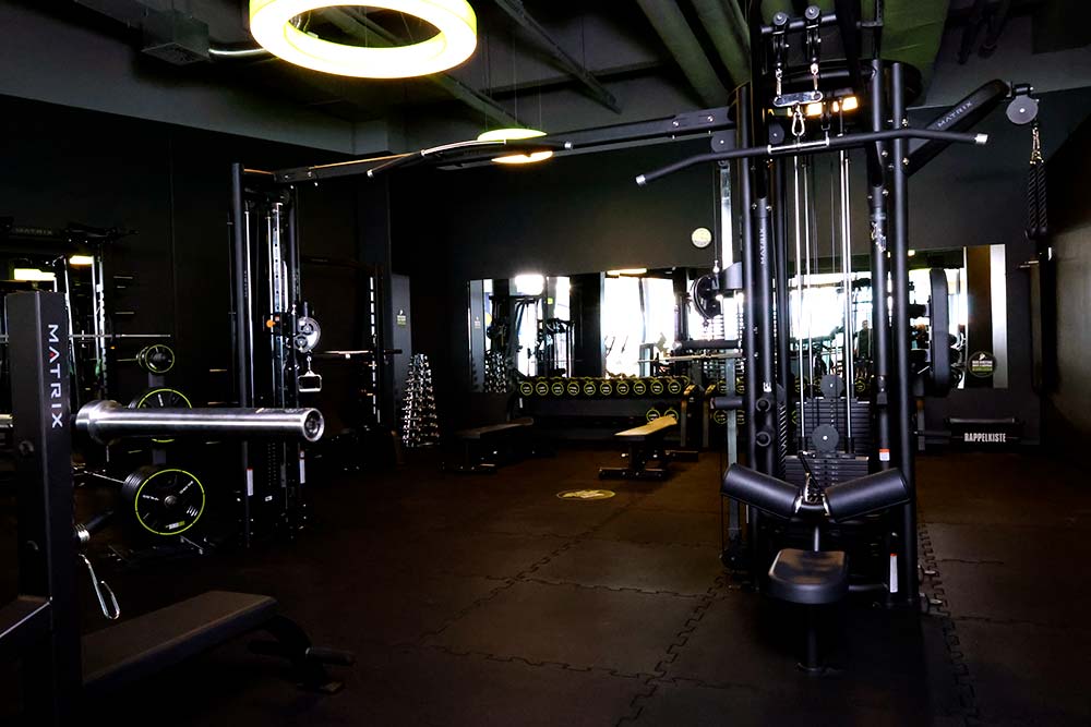 Free weights area at EASYFITNESS Lübeck-Dänischburg
