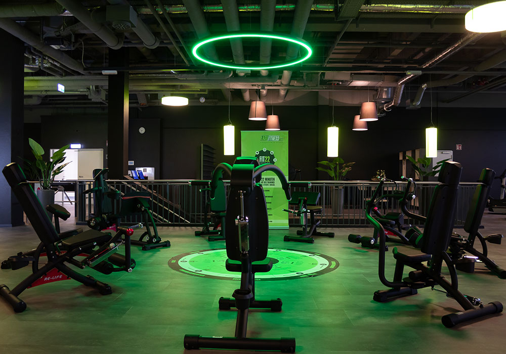 EGYM Fit22-Zirkel im EASYFITNESS Lübeck-Dänischburg